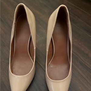 Candies Beige Women's Pumps